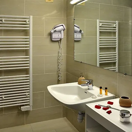 Castel De Vergio Hotel